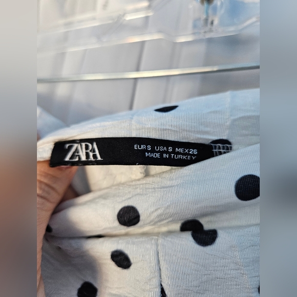 Zara Polka Dot White Wrinkle High Waist Trousers - Picture 3 of 9